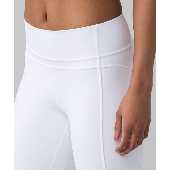 Lululemon Twist & Train Crop (19"). Size 10 EUC. White - Picture 6 of 6